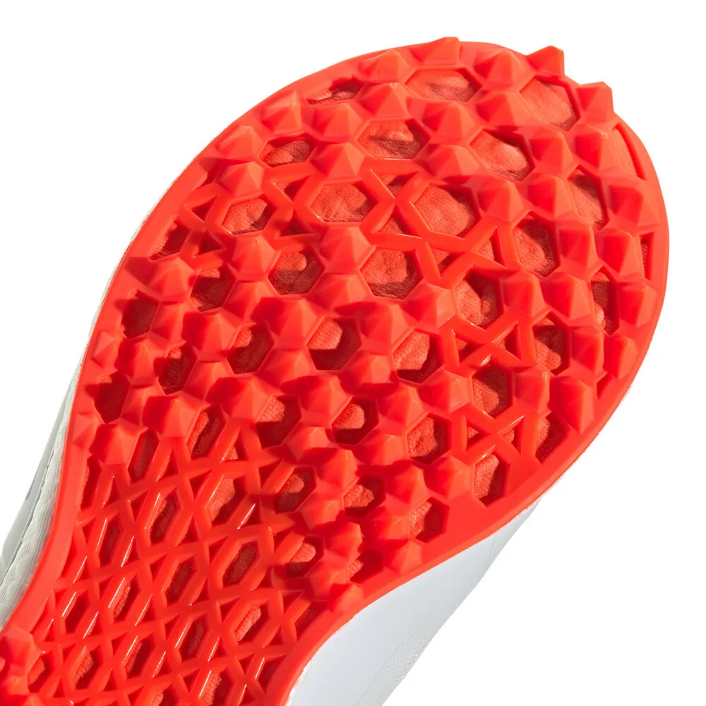 ADIDAS ADIZERO BOOST SL22 CLAVOS DE CRíQUET  SS24