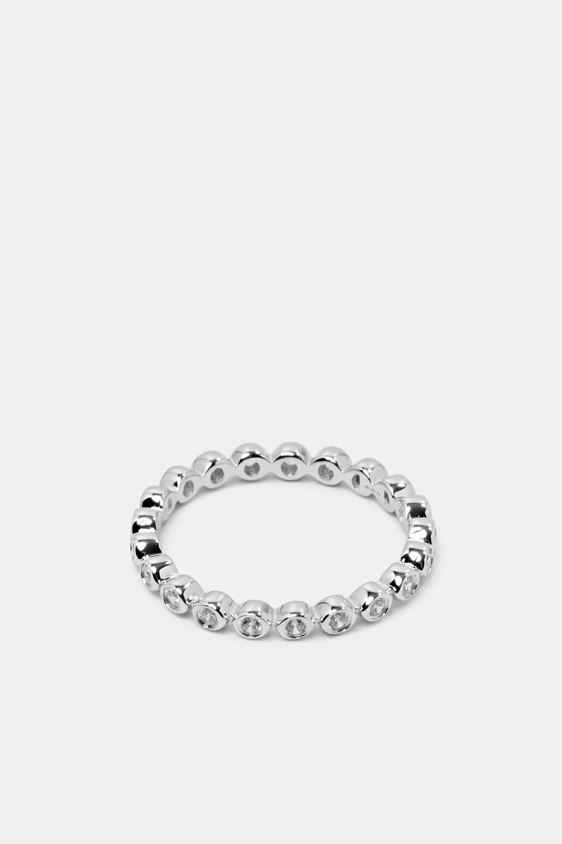 Anillo de plata de ley con circonita