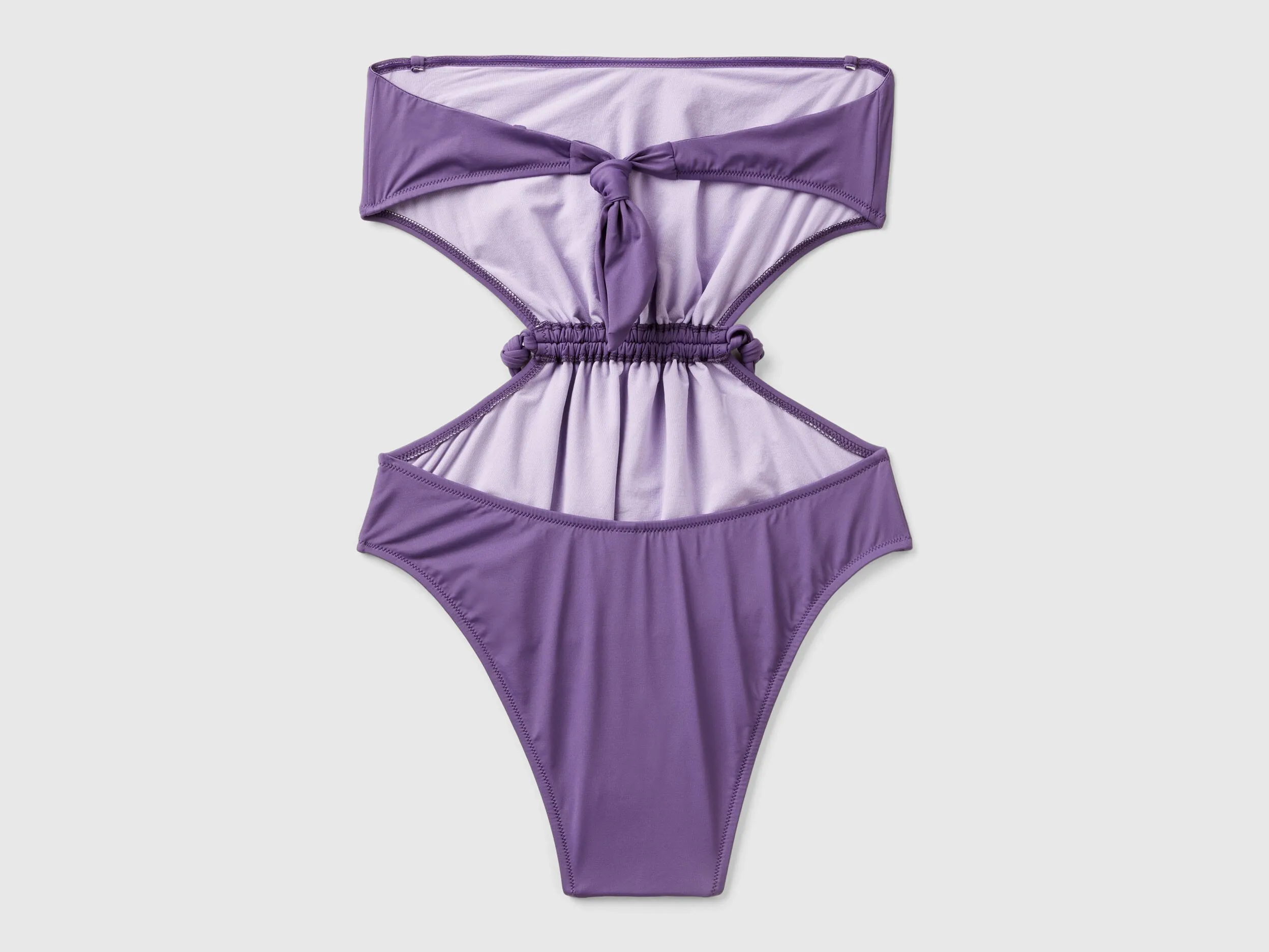 Bañador de ECONYL® con troquelado