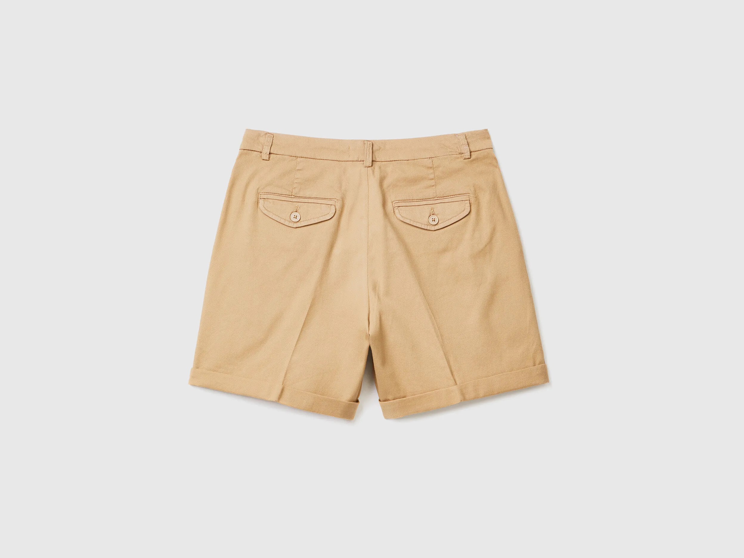 Bermudas de algodón elástico