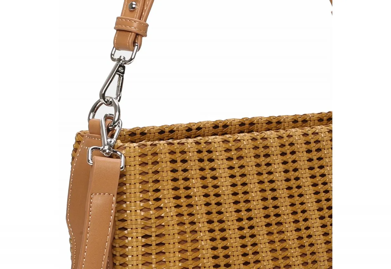 Bolso Trenzado Camel Detalles Efecto Piel Al Tono Asas Intercambiables
