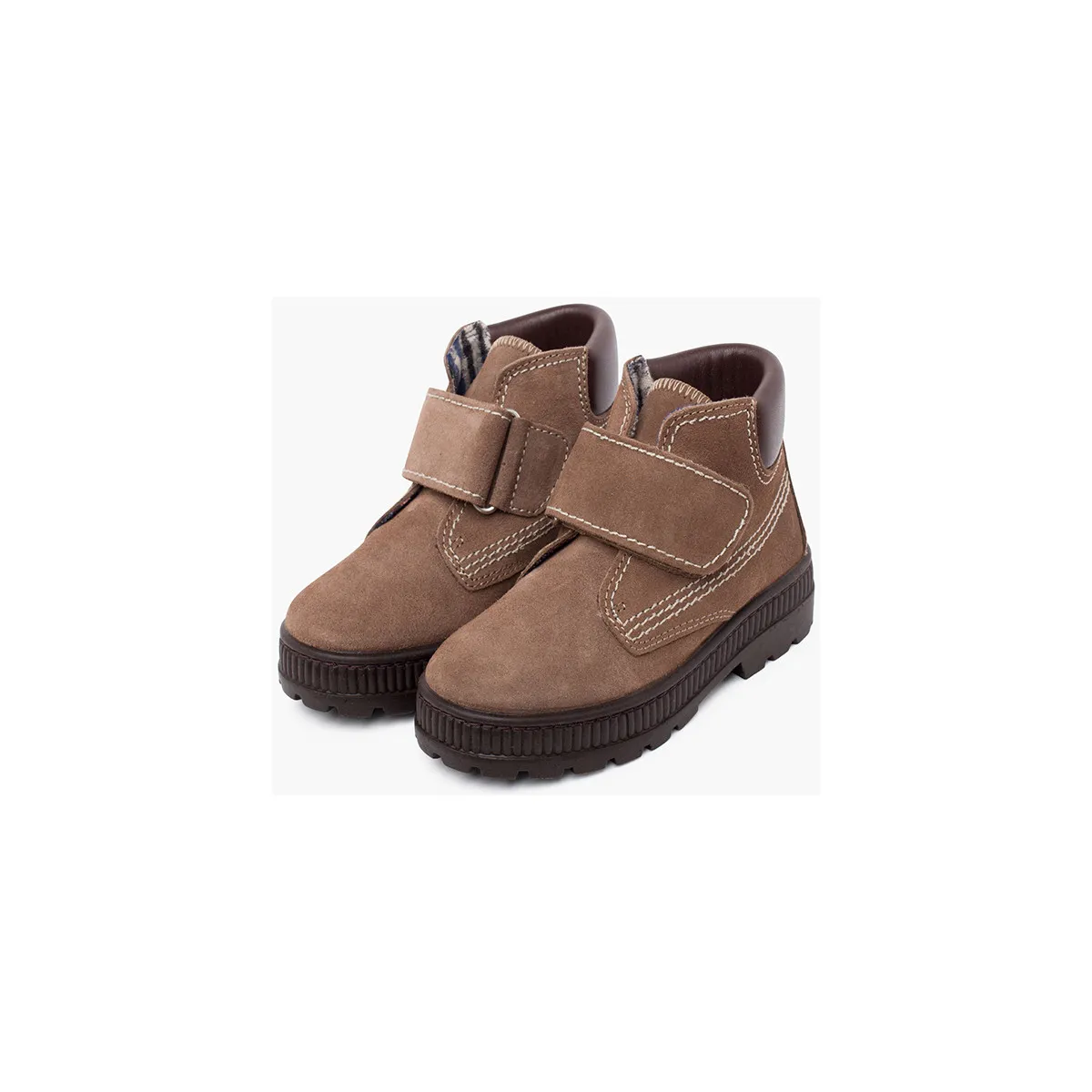 botas suela track cierre adherente pespuntes