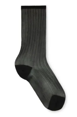 Calcetines acanalados de largo estándar con rayas transparentes