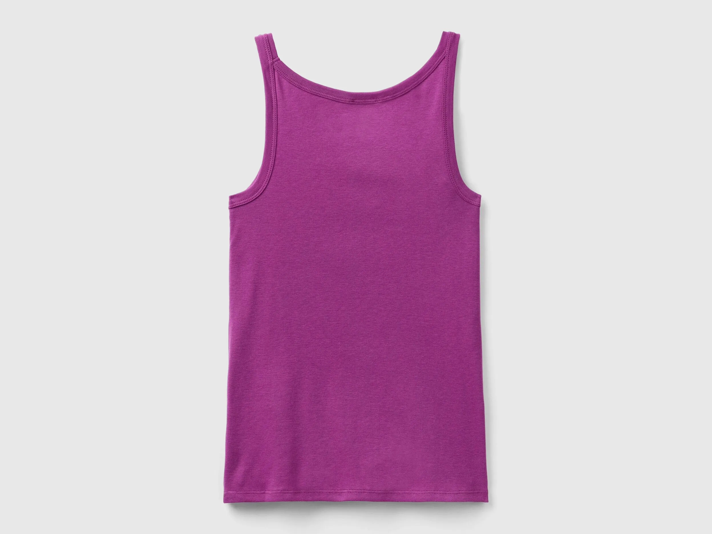 Camiseta de tirantes morada de 100 % algodón
