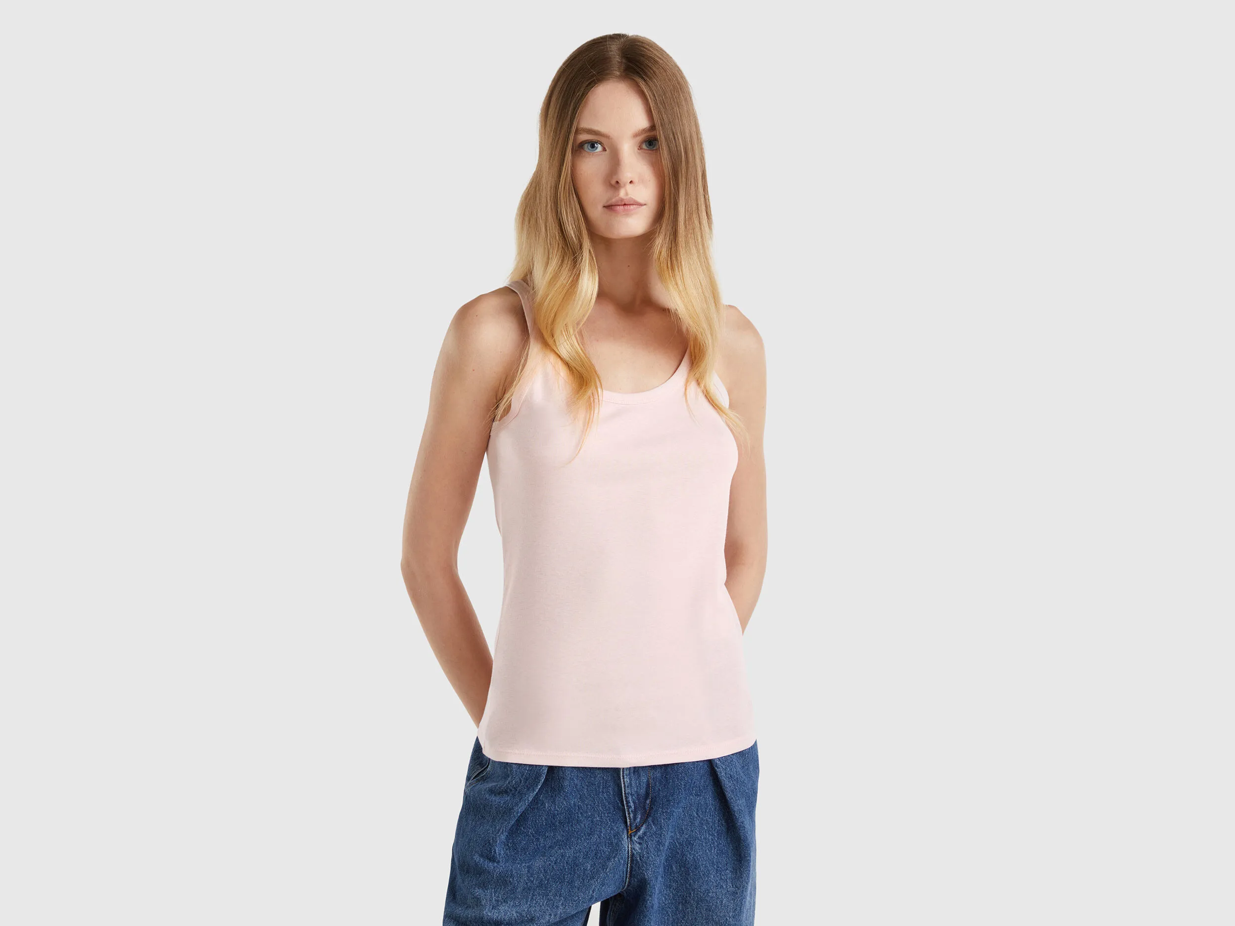 Camiseta de tirantes rosa pastel de 100 % algodón