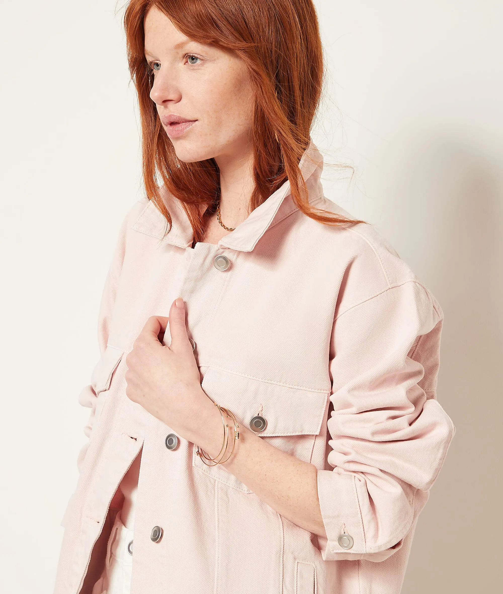 CHAQUETA VAQUERA, DETALLES BORDADOS CAMOMIL ROSE POUDRE  ETAM