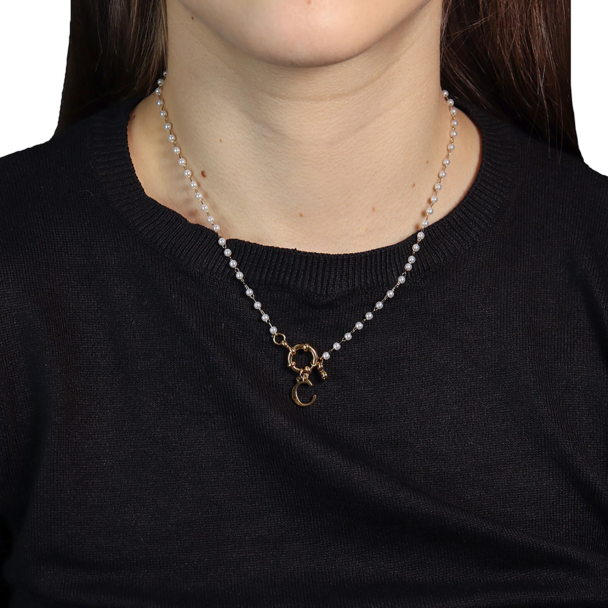 Collar con dije de letras