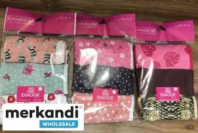 Experimenta nuestros 3 paquetes de calzoncillos para mujer con una mezcla de colores para un ajuste elegante y cómodo.