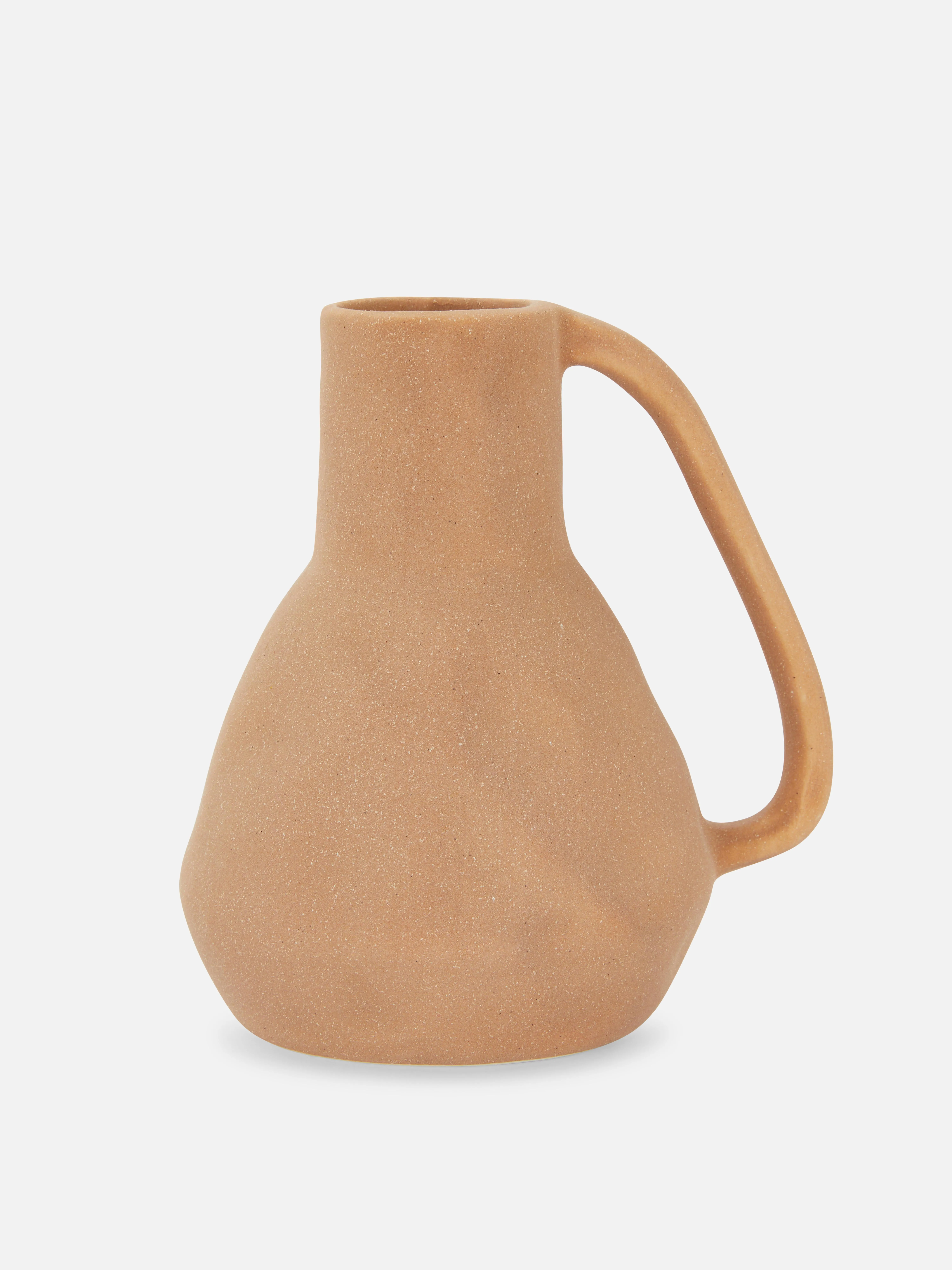 Jarra pequeña de cerámica estilo terracota