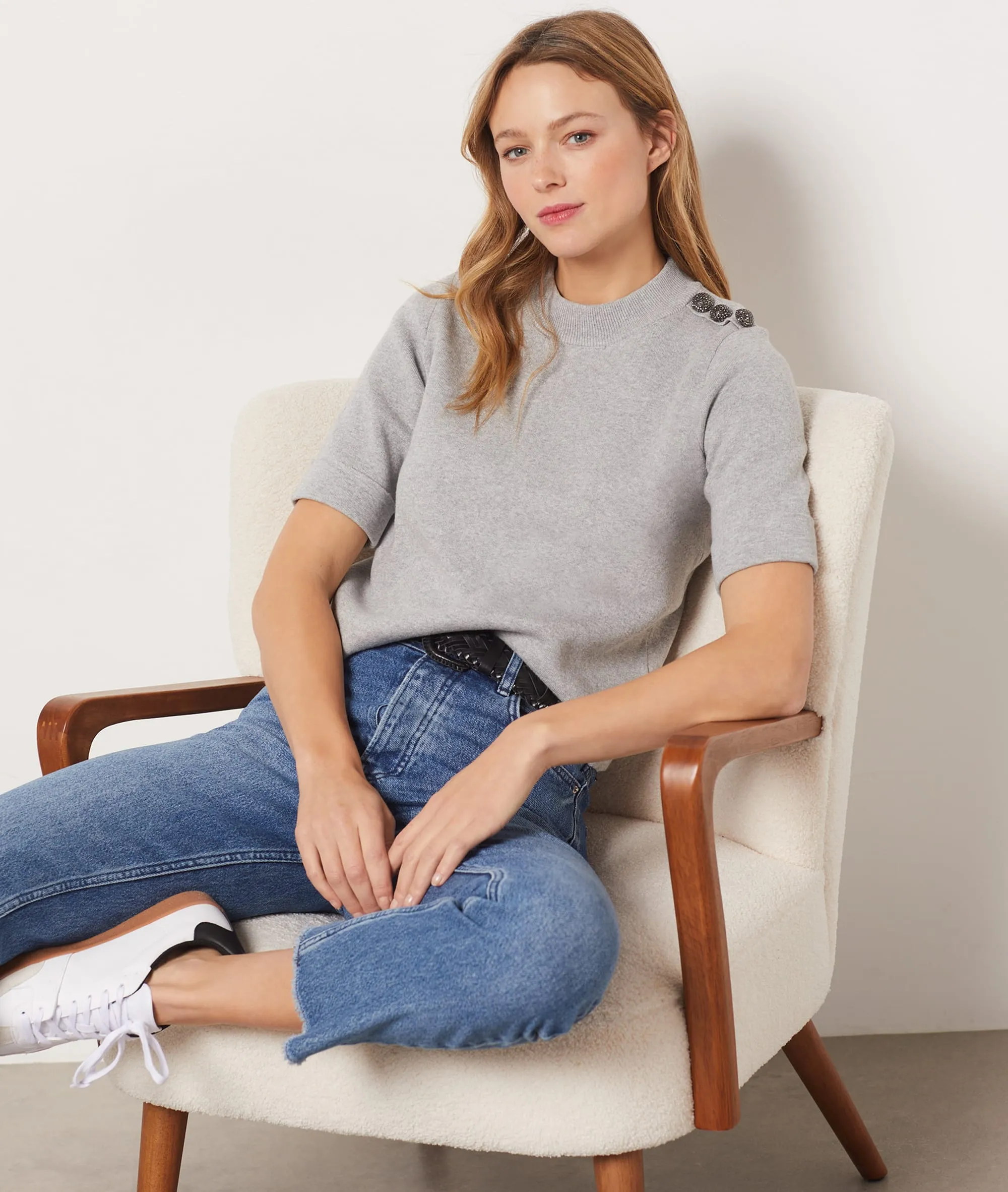 JERSEY MANGA CORTA DETALLES BOTONES METALIZADOS ELY GRIS  ETAM