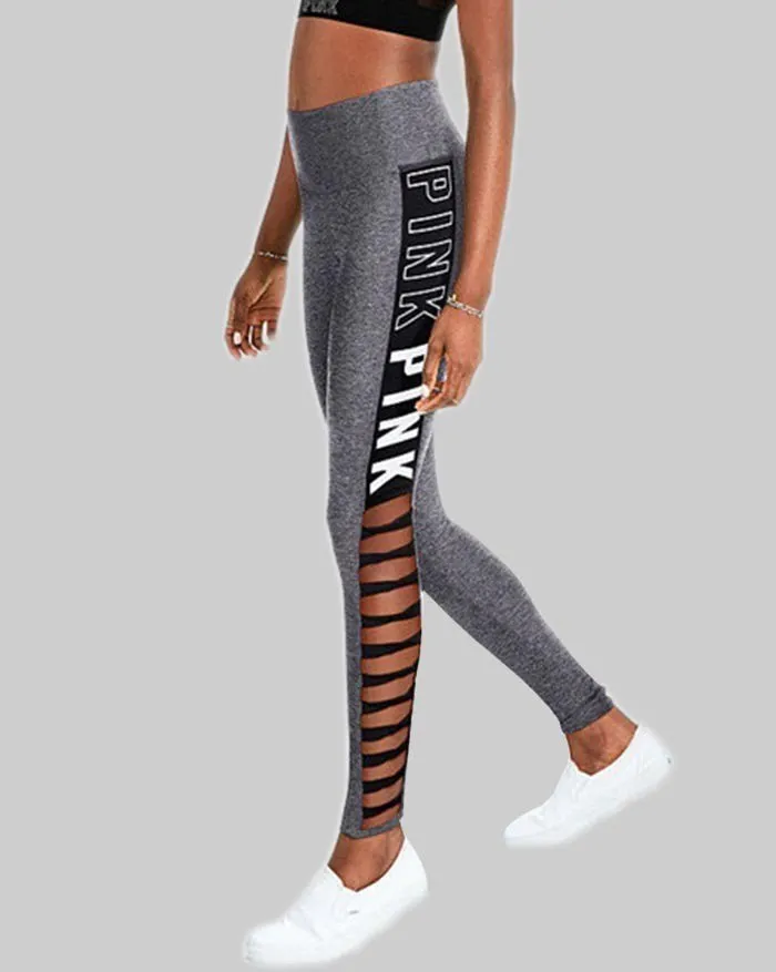 Leggings elásticos con recorte y estampado de letras laterales