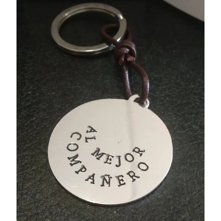 Llavero personalizado medalla de plata