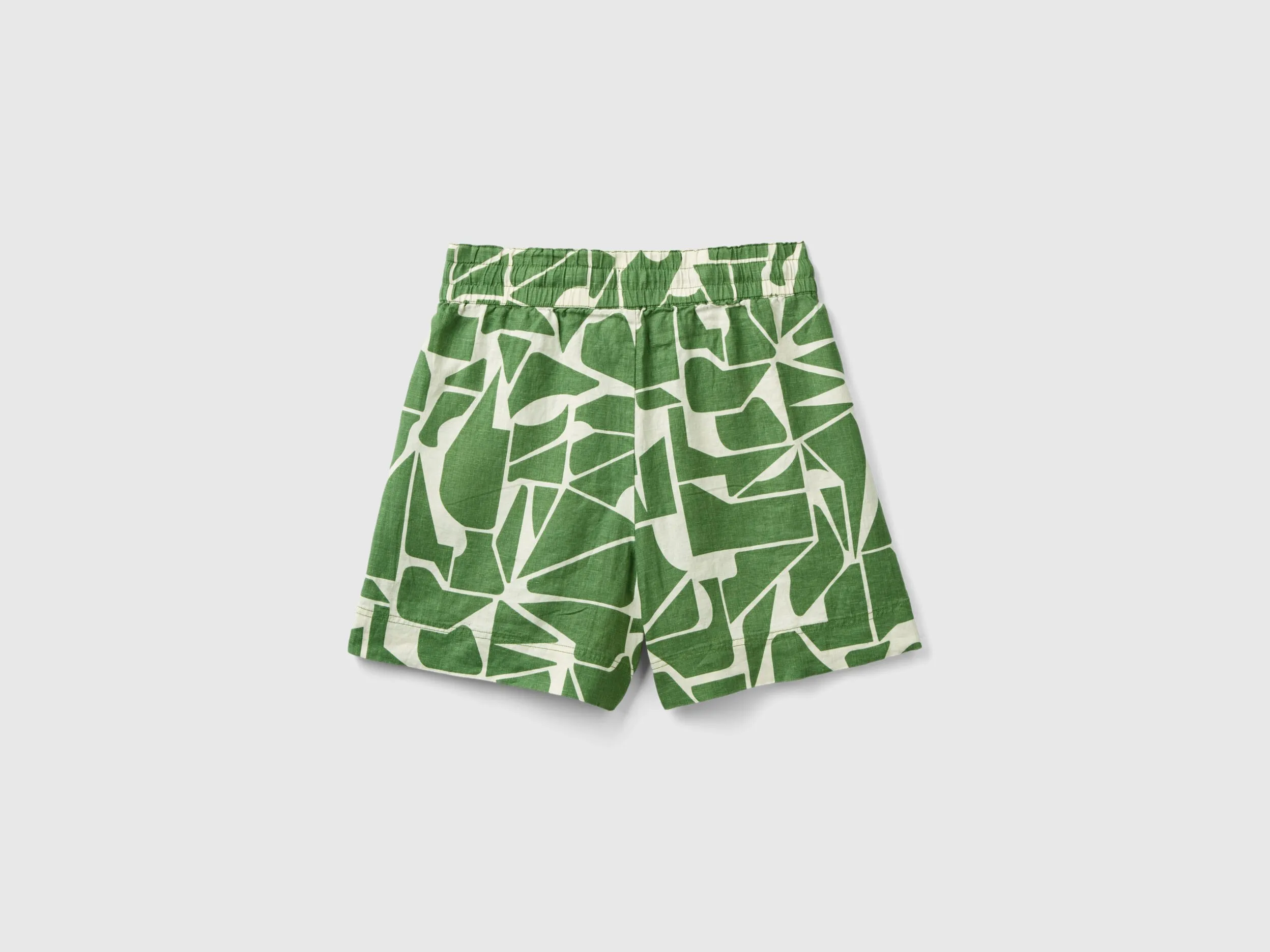 Pantalón corto de lino estampado