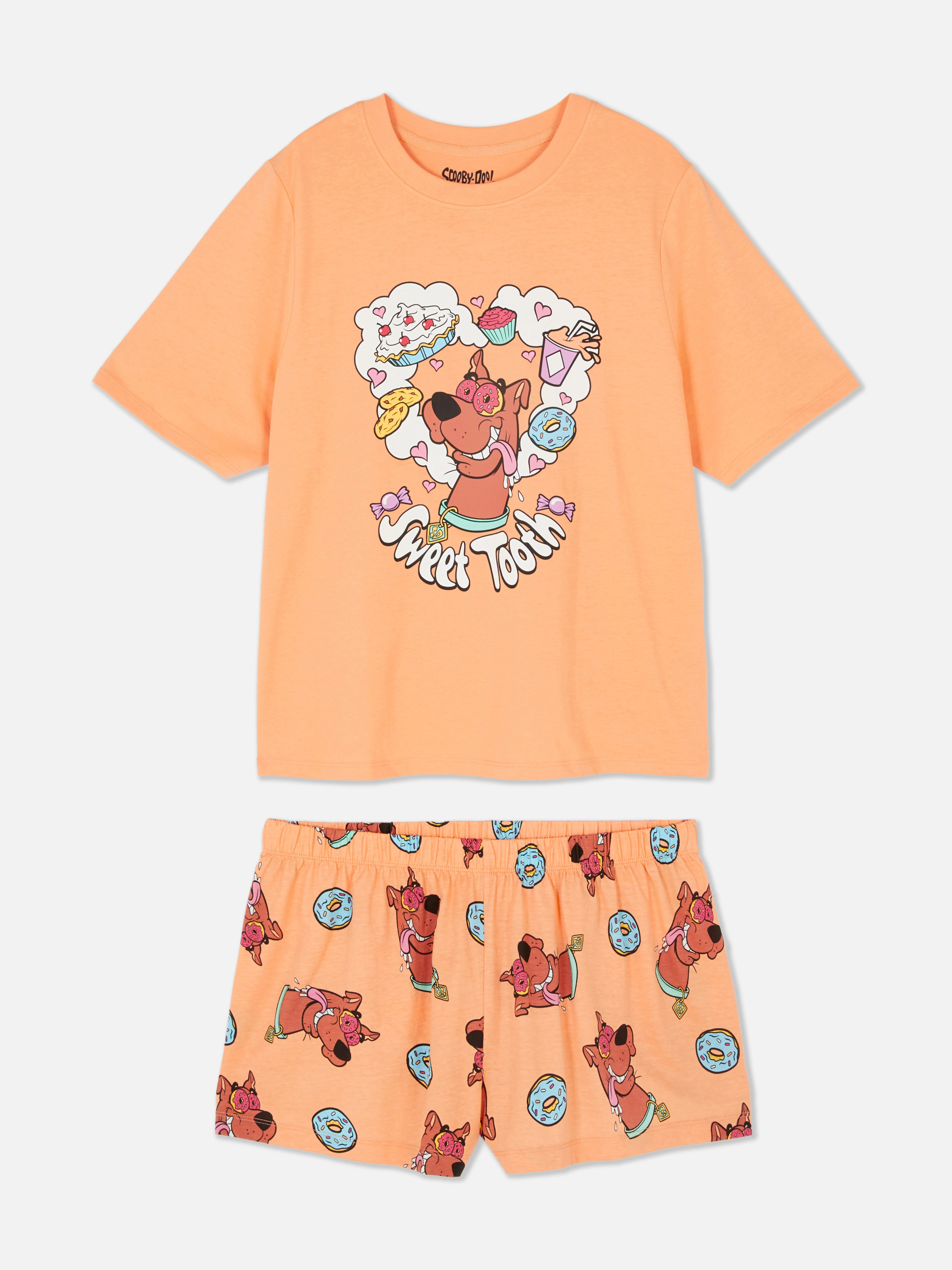 PIJAMA CORTO CON ESTAMPADO DE SCOOBYDOO