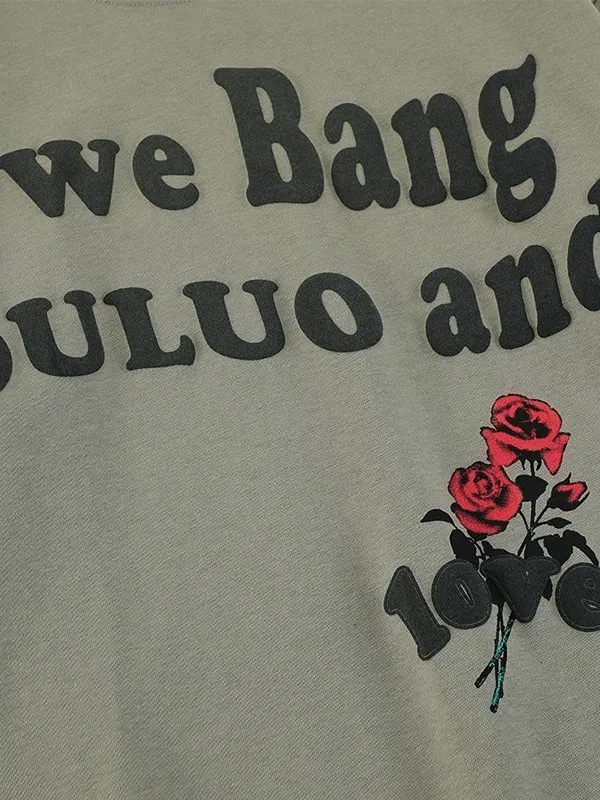 Sudadera con estampado de rosas y letras vintage para hombre