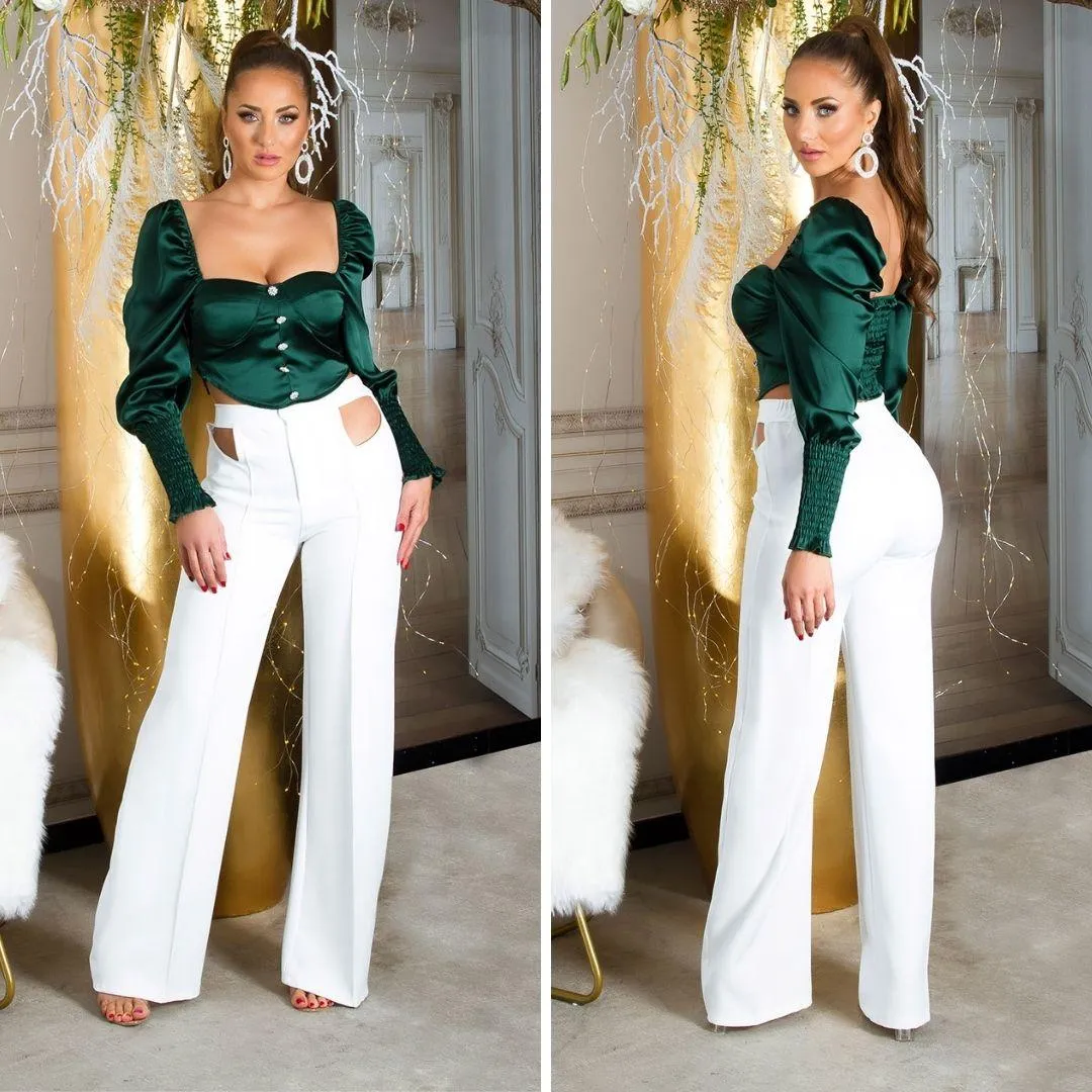 Top satinado verde con brillantes 