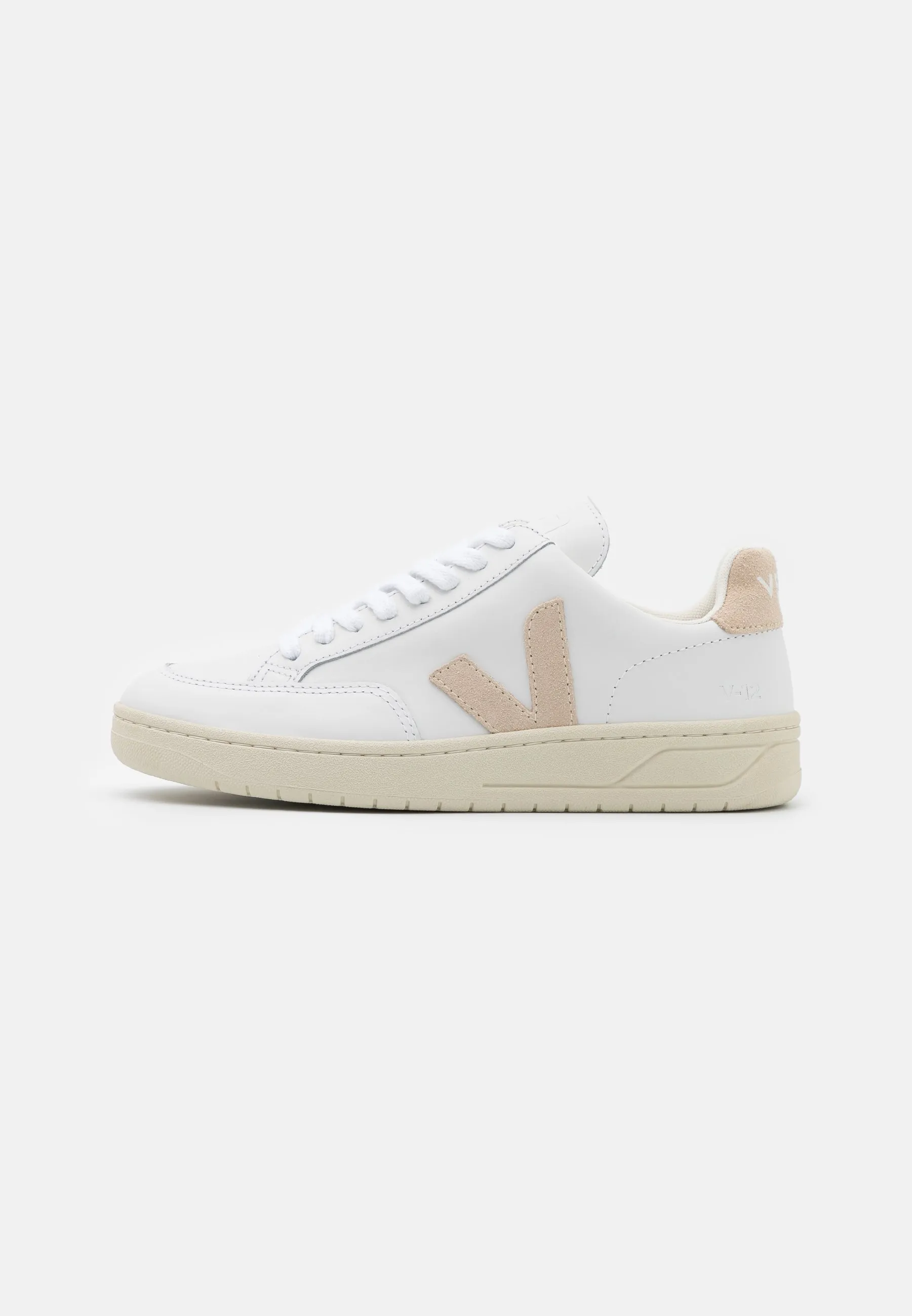 V12  ZAPATILLAS