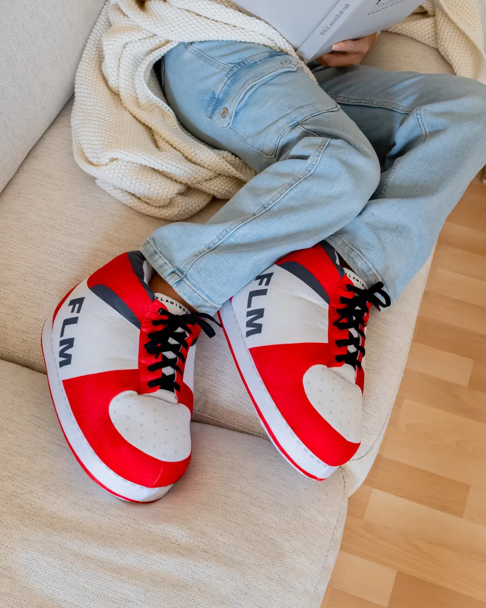 ZAPATILLAS DE ANDAR POR CASA  BULLIS
