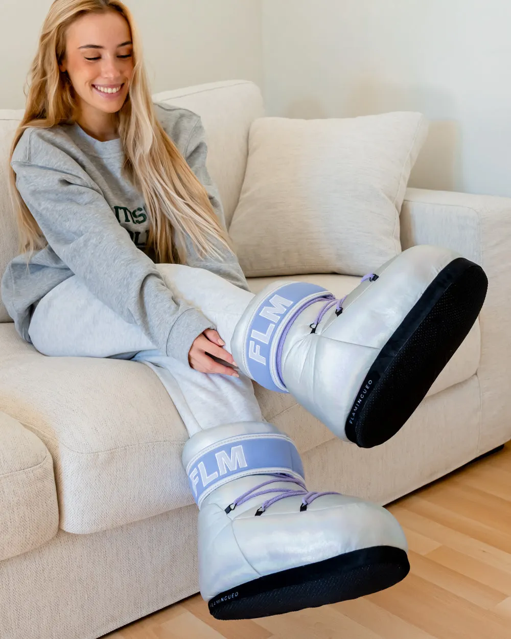 ZAPATILLAS DE ANDAR POR CASA  NEIL