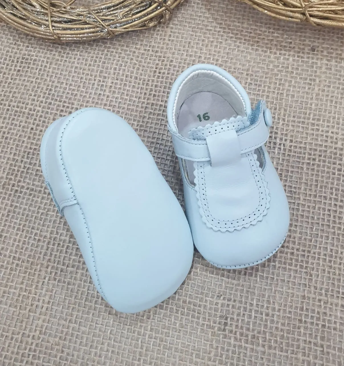 Zapatitos sin suela piel P020323 CELESTE