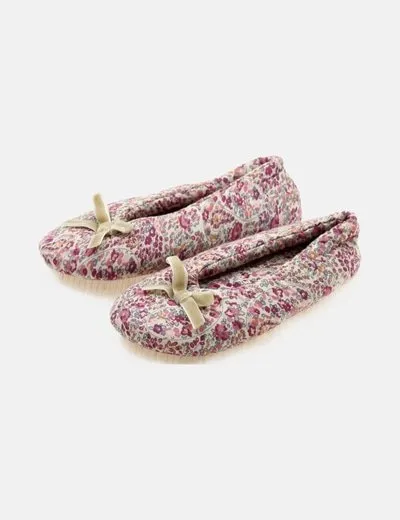 Zara Home Zapatilla antideslizante paisley